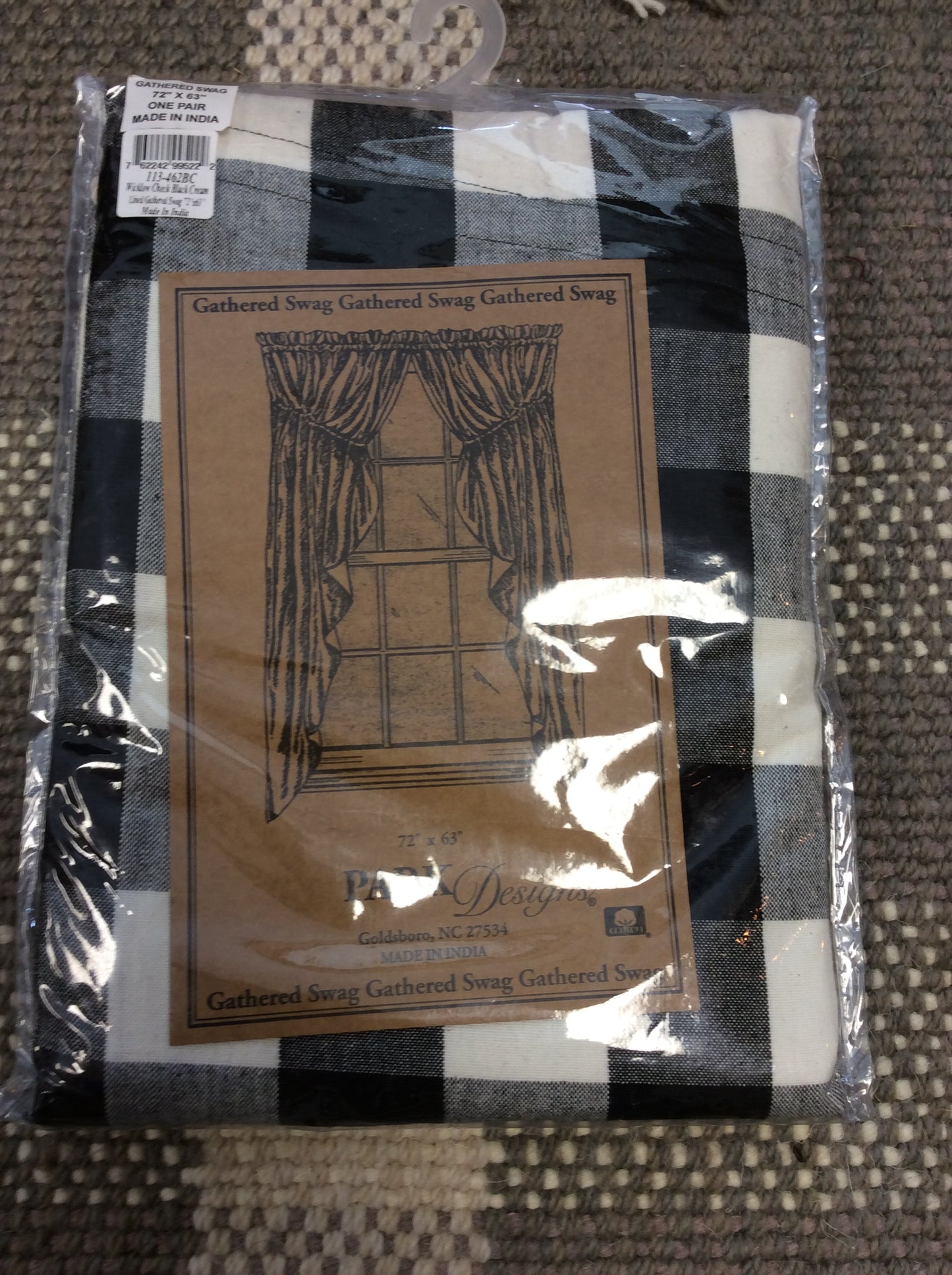 Gathered Swag 72" x 63" Wicklow Check Black Cream - Gs Country Barn