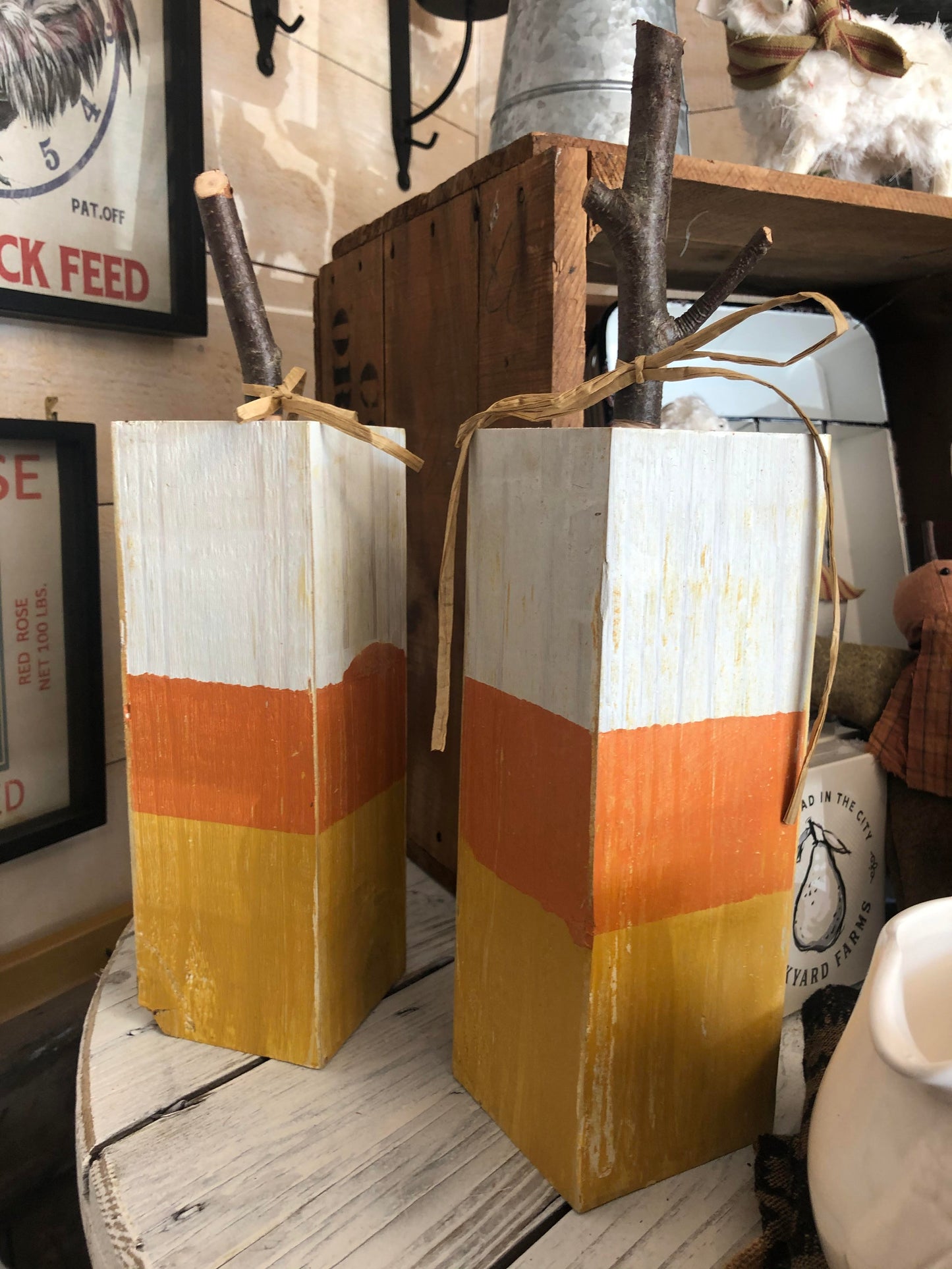 Large Candy Corn