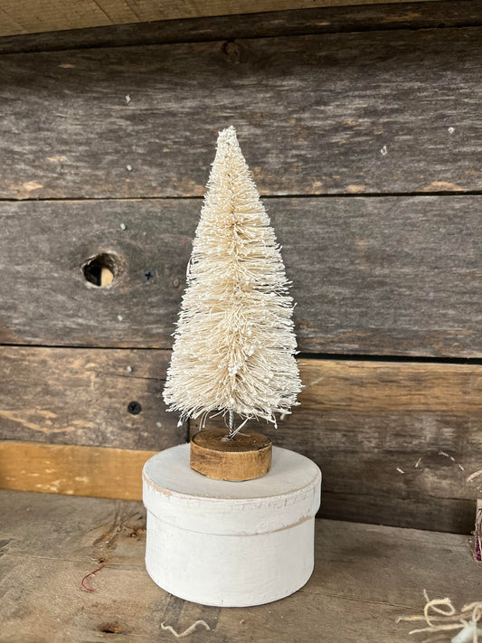 Primitive Christmas Tree