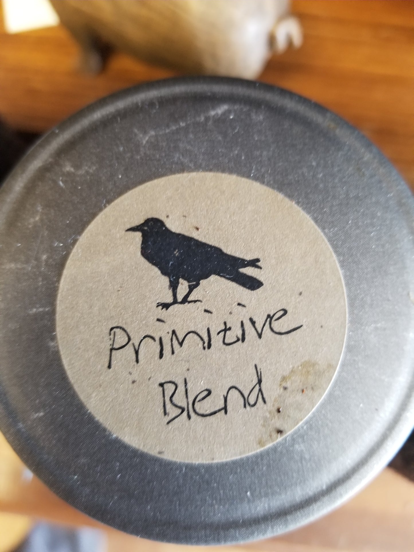 Primitive Candle - 32oz. - Burns up to 100 Hours