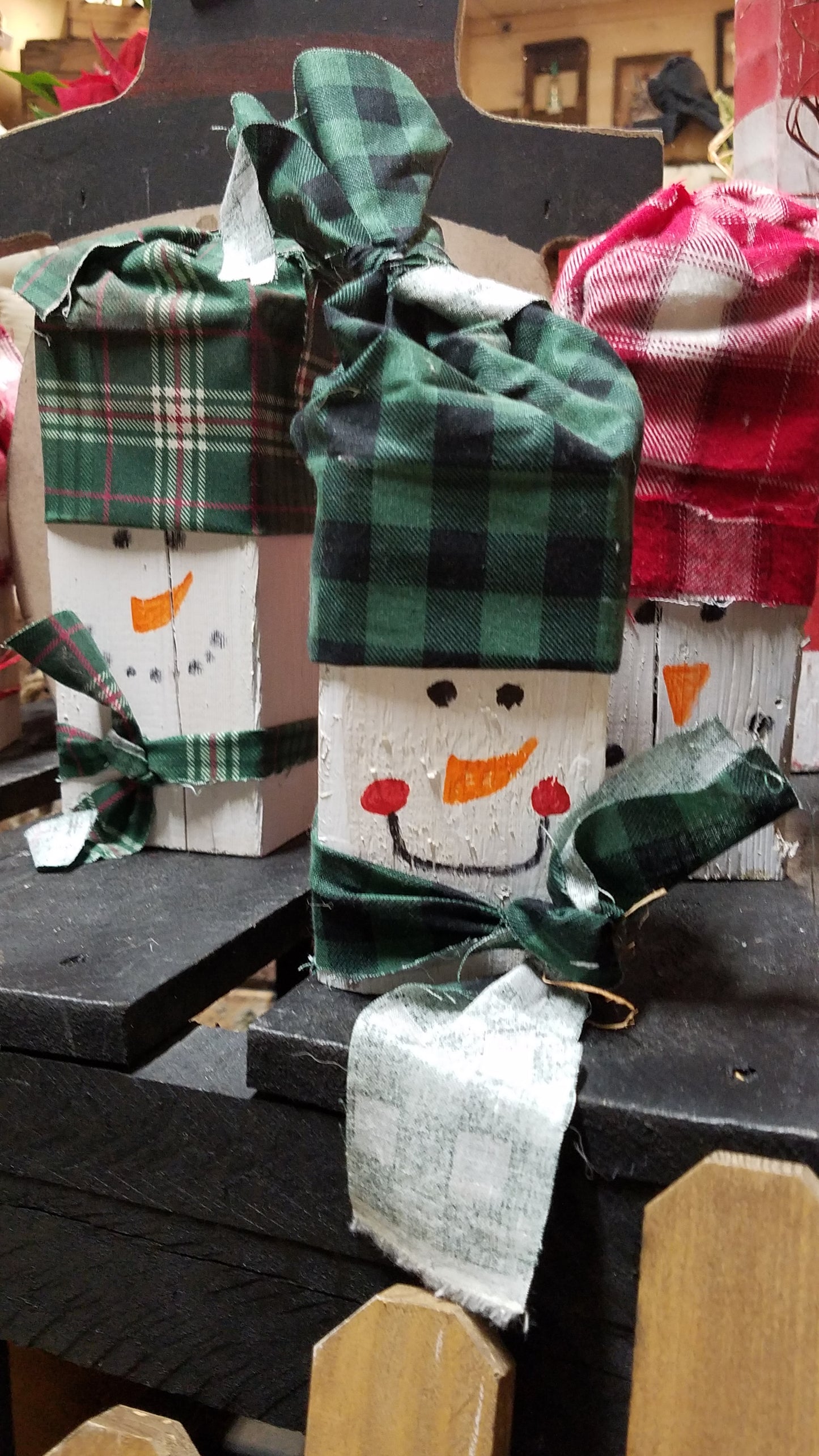 Standing Wooden Snowmen - Holiday Home Accent