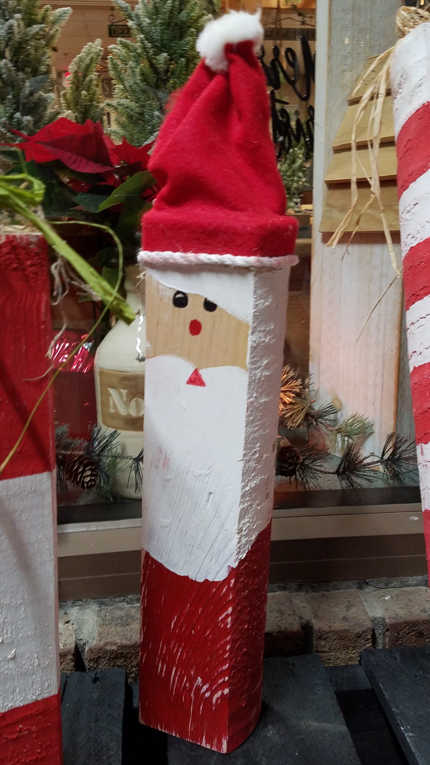 Standing Wooden Snowmen - Holiday Home Accent