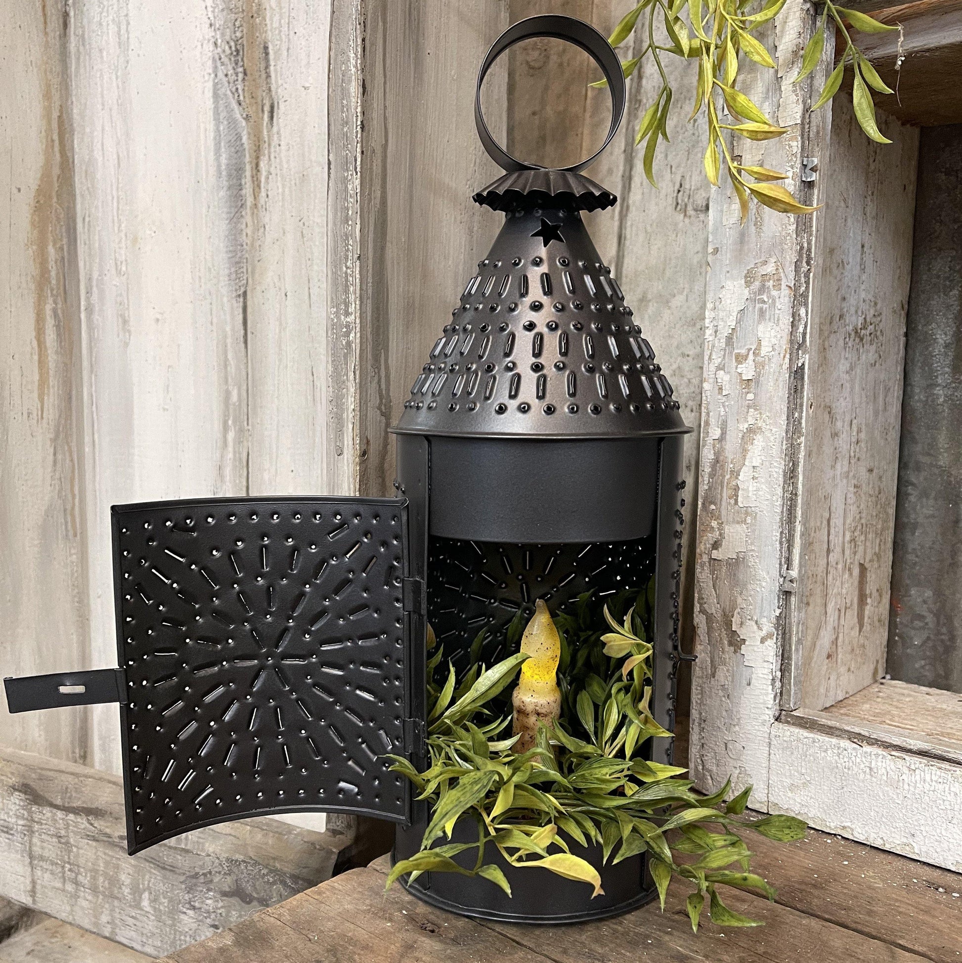 Farmhouse Lantern - Black - G's Country Barn